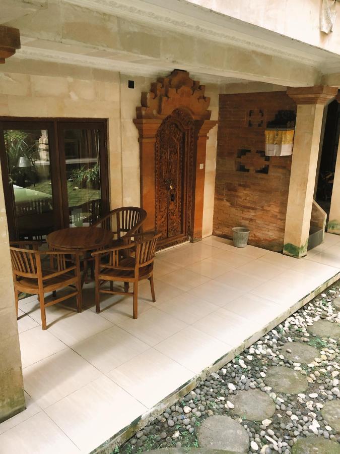 Darma Yogi House Hotel Ubud  Exterior photo
